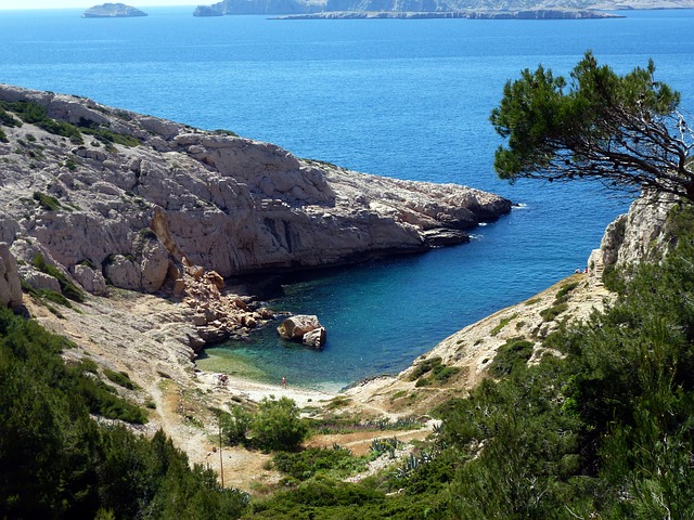 plage calanque marseille